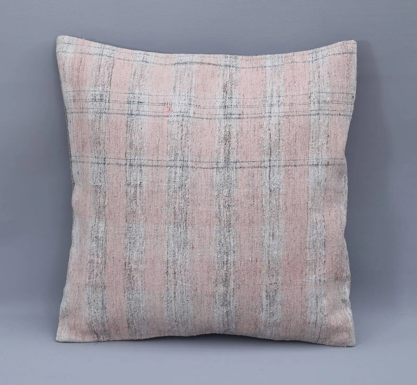 RC 27253 1 PINK PILLOWS